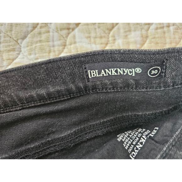 BLANK NYC MSTIQUE BLACK DENIM LACE UP MINI SKIRT FRAYED‎ DISTRESSED HEM SIZE 30 - Picture 4 of 5